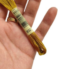 نخ گلدوزی دمسه-کد 832 3 نخ گلدوزی دمسه-کد 832