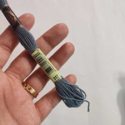 نخ گلدوزی پنگوئن کد 317