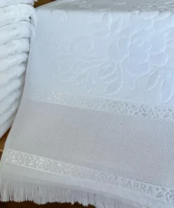 حوله شماره دوزی تُرک برند sara رنگ سفید