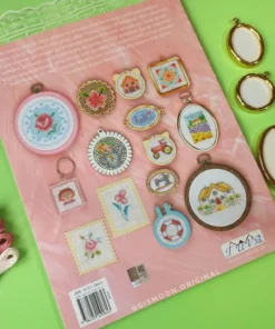 کتاب شماره دوزی Ultra Mini Kanaviçe Motifleri 19